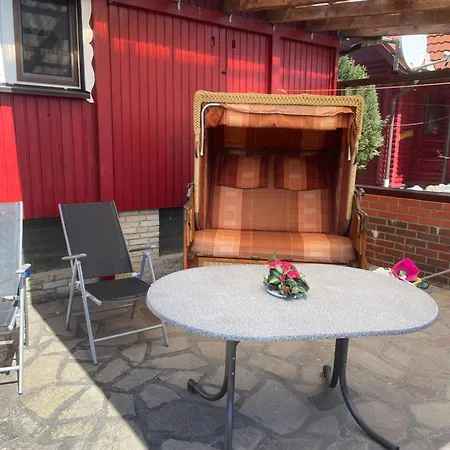 Ferienhaeuser Ingrid Peters * Glowe